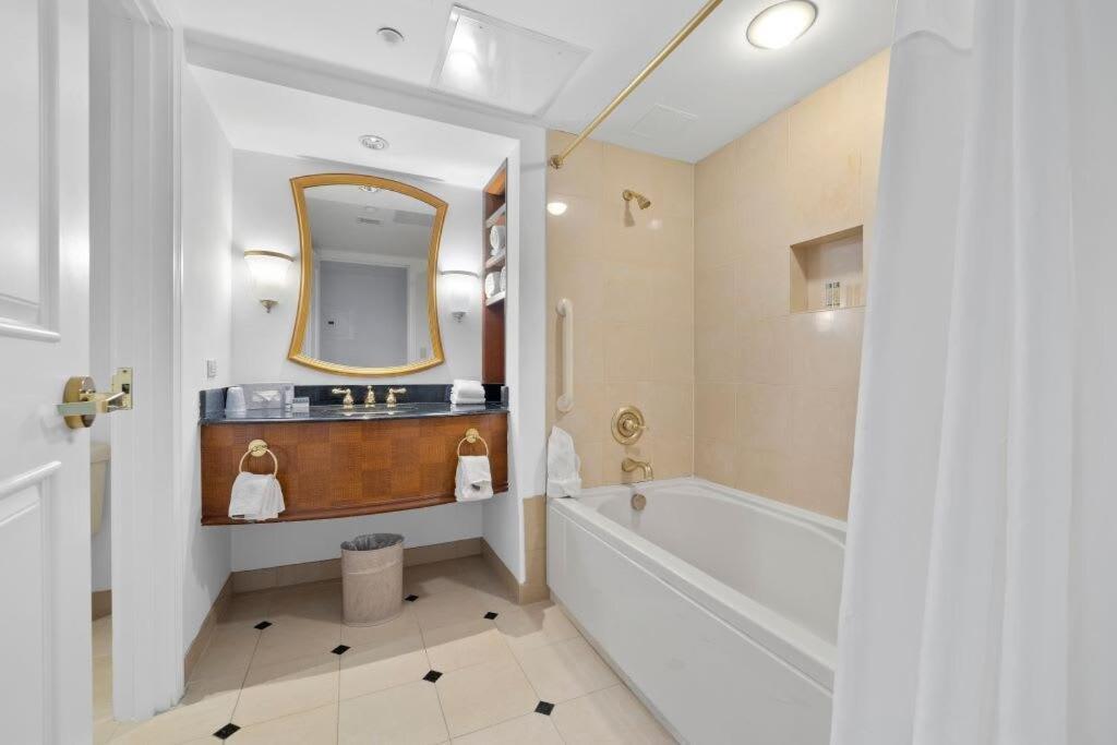 Huge Beachfront Condo Cozysuites At Showboat أتلانتيك سيتي المظهر الخارجي الصورة